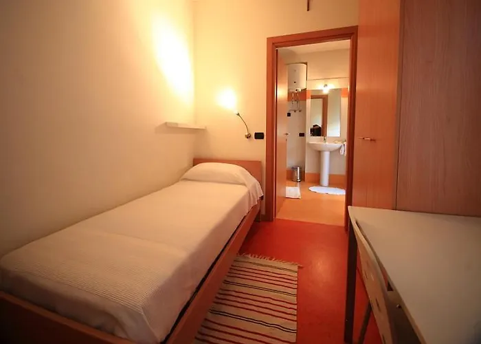 بيت ضيافة Arcobaleno فيرونا